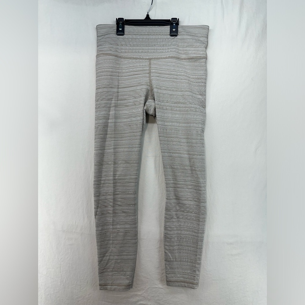 Athleta High Rise Jacquard Chaturanga 7/8‎ Tight Leggings Quail Neutral Size M